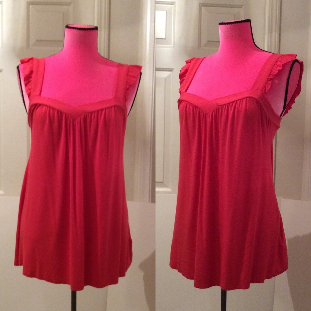 Talula flowy top w/ruffled straps